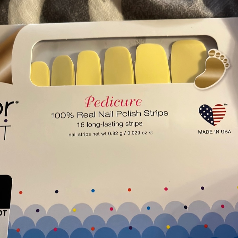 Color Street Nail Set Hello Sunshine State Pedicure